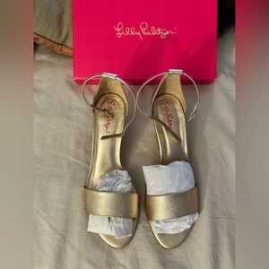 Lilly Pulitzer gold wedge heels. Size 10. Like new!
